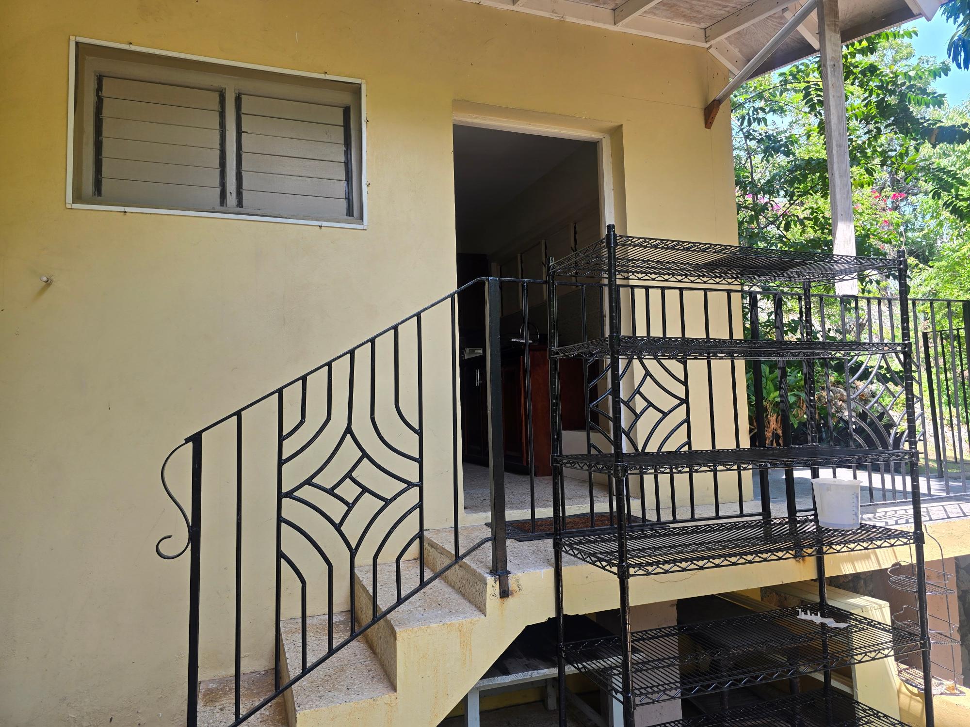 Apartment For Rent: WEYCLIFFE CLOSE, Kingston 6 | $100,000 photo 13