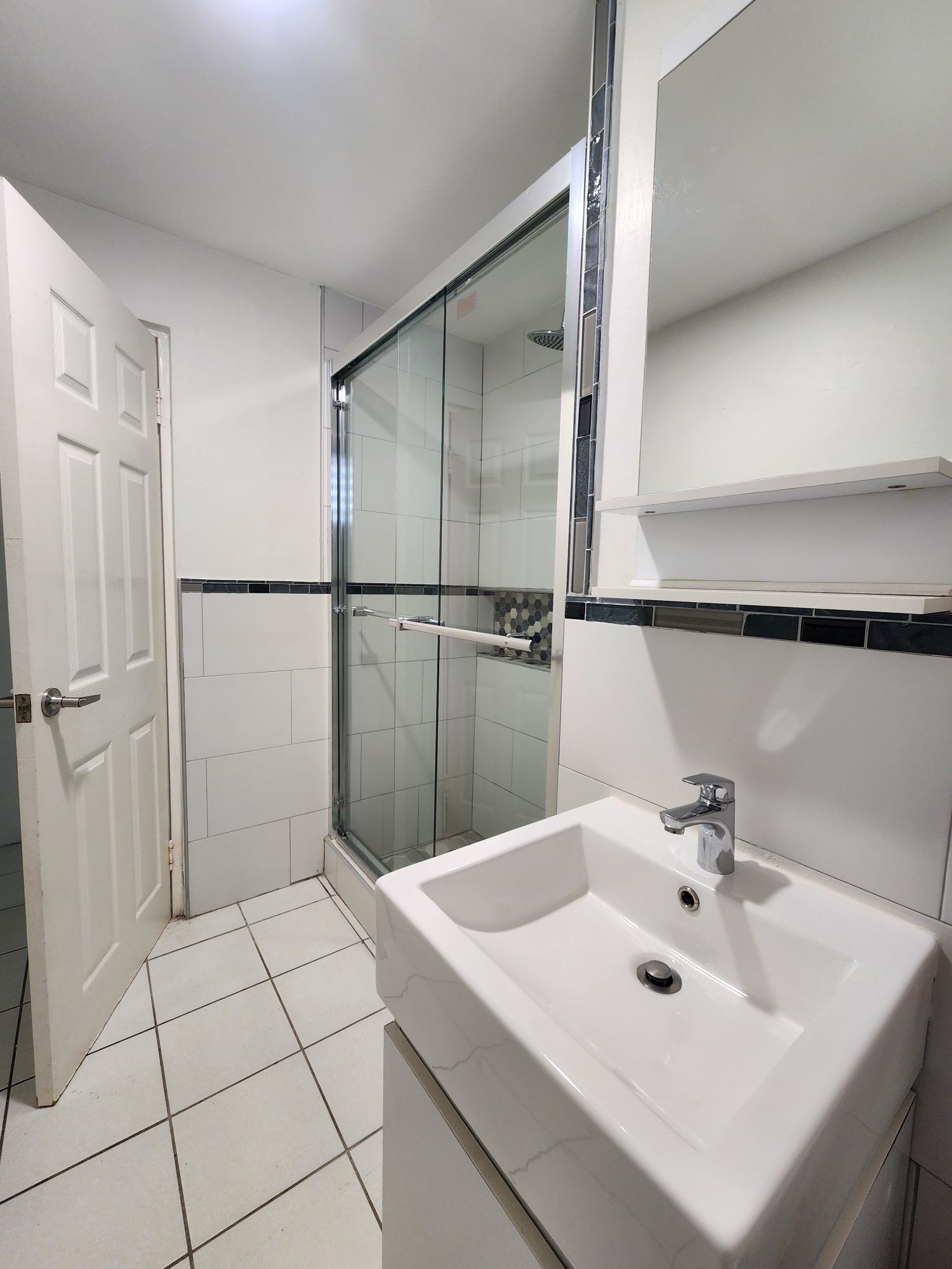 Apartment For Rent: LORDS ROAD, Kingston 6 | $195,000 photo 10