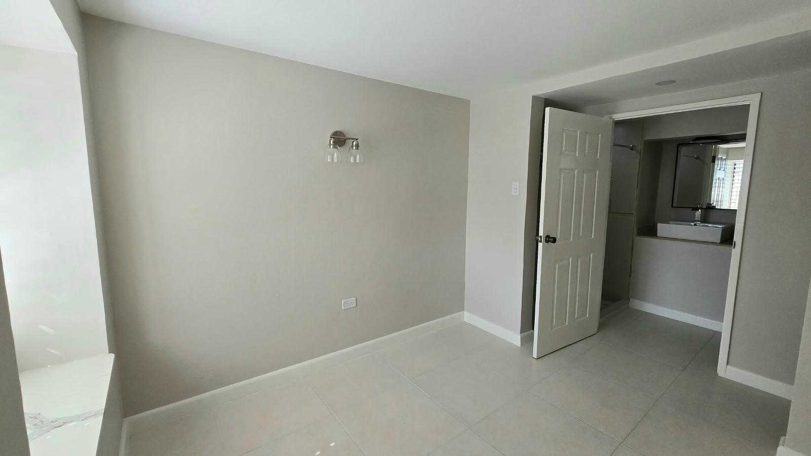 Apartment For Rent: FORSYTHE DRIVE, Kingston 6 | $160,000 photo 7