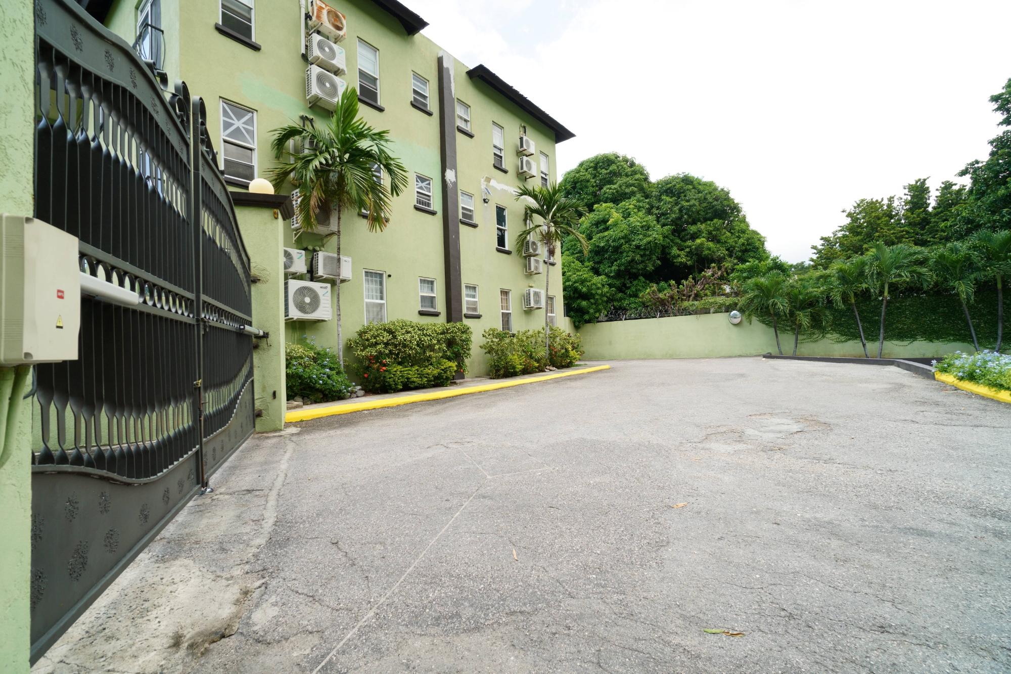 Apartment For Rent: OLD HOPE ROAD, Kingston 6 | $1,600 photo 18