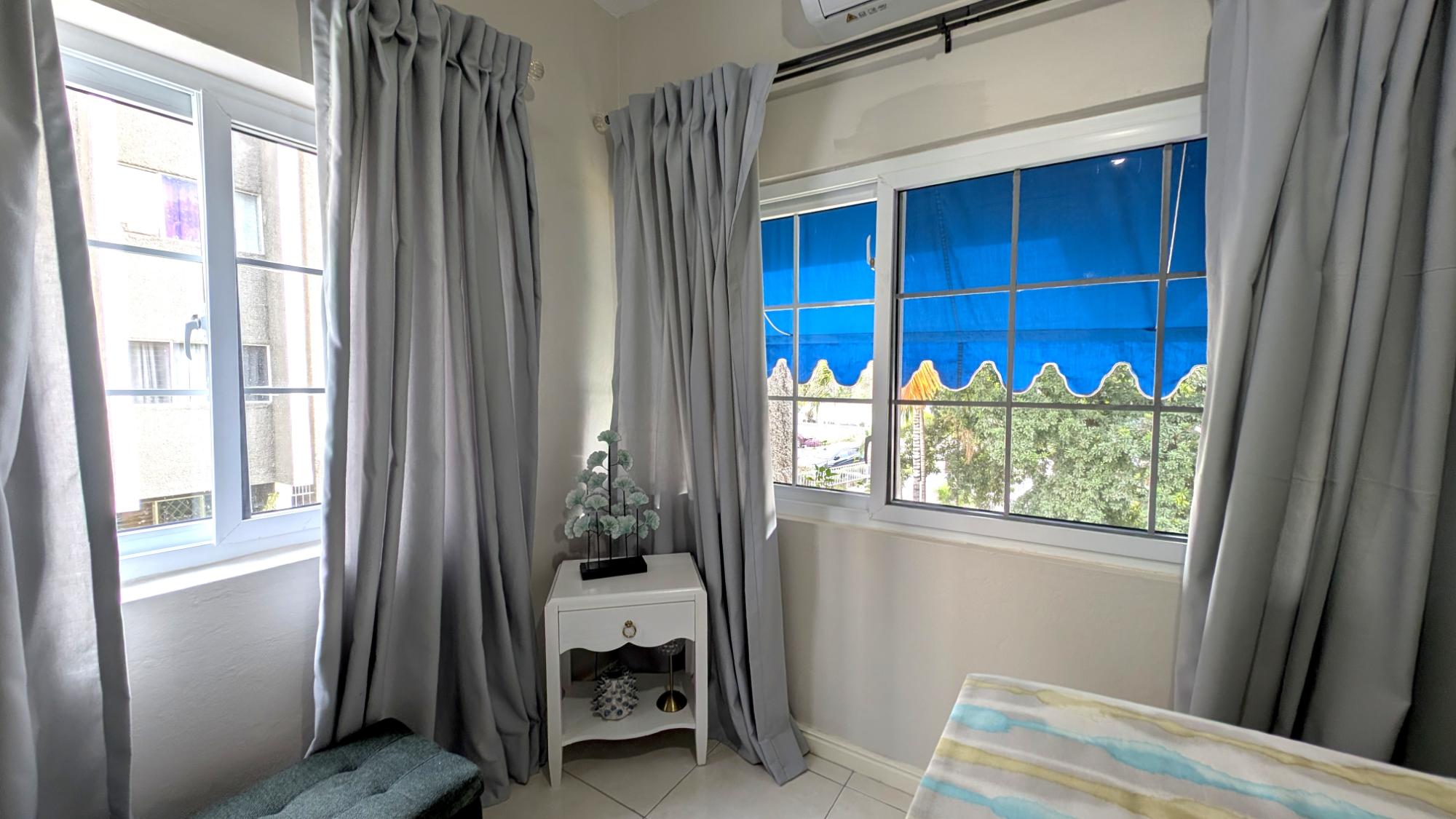 Apartment For Sale: OLD HOPE ROAD, Kingston 6 | $41,000,000 photo 10