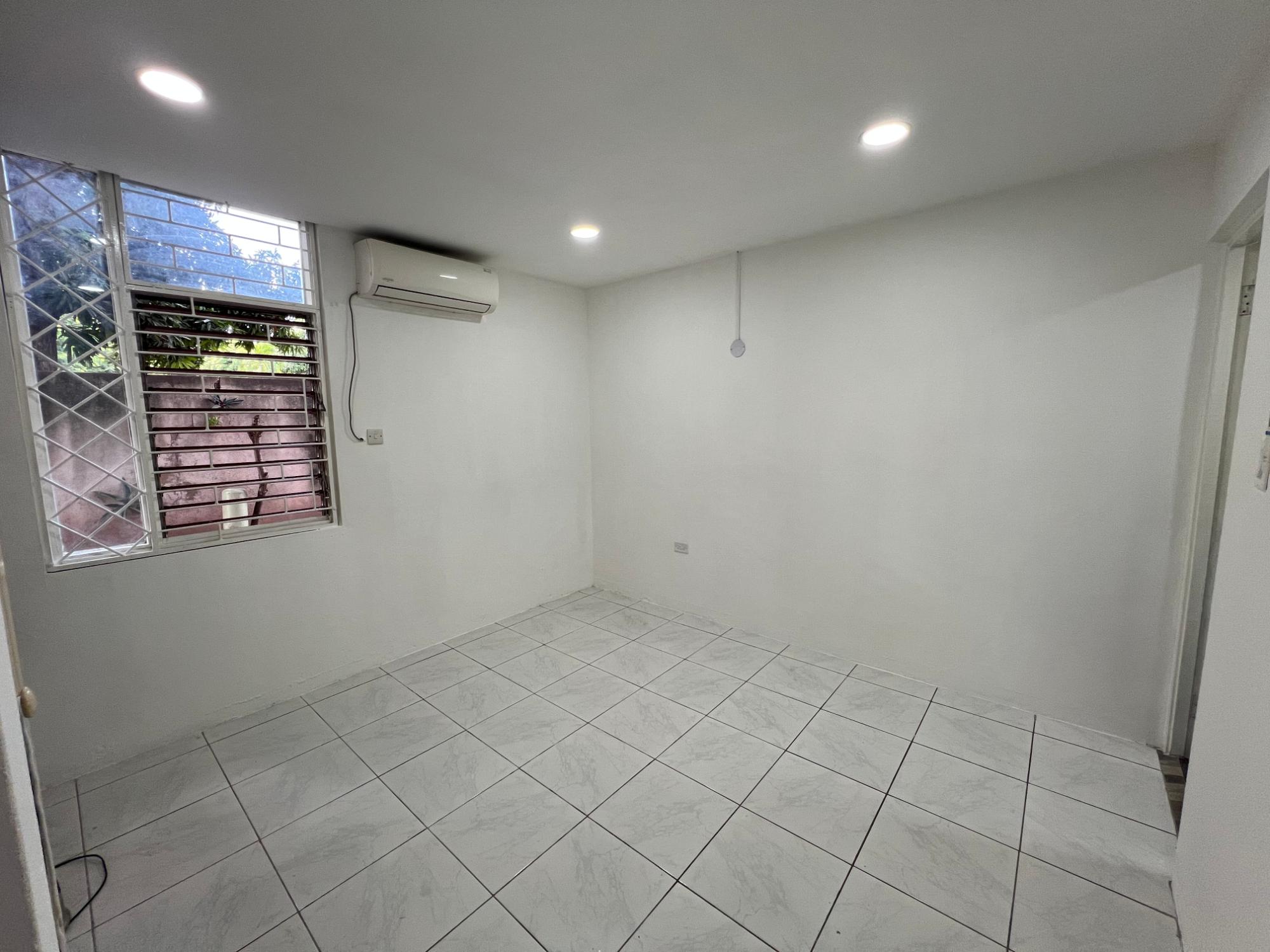 Apartment For Rent: CENTRAL AVENUE, Constant Spring P.O. | $110,000