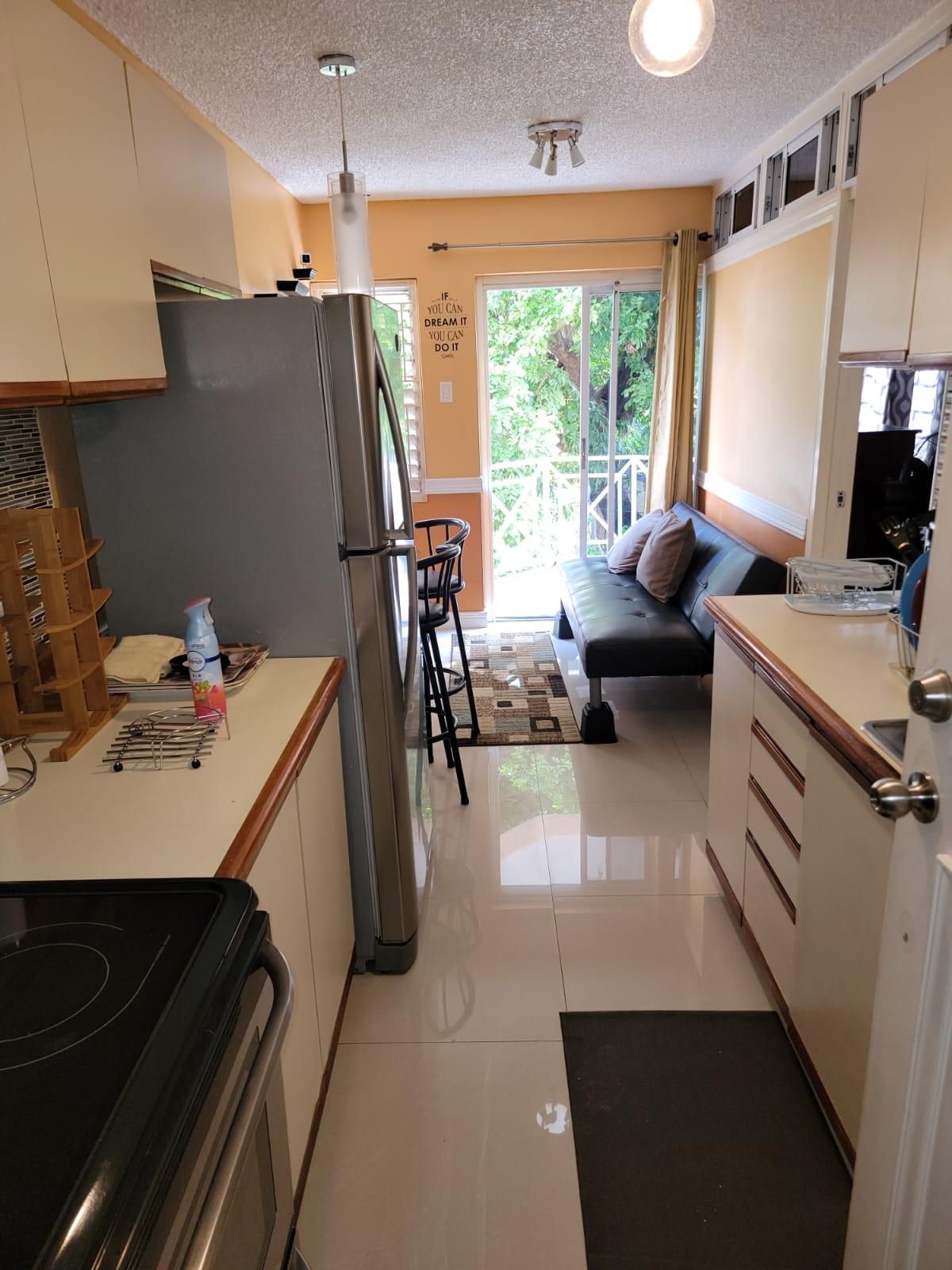 Apartment For Rent: KENSINGTON CRESCENT, KING, Kingston 5 | $125,000 photo 5