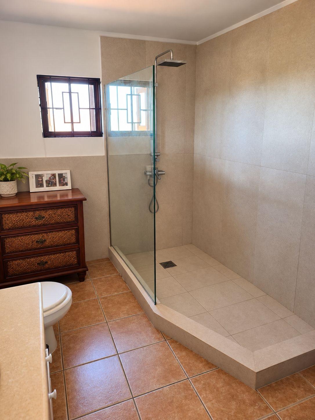 Apartment For Sale: JACKS HILL ROAD, Kingston 6 | $575,000 photo 5