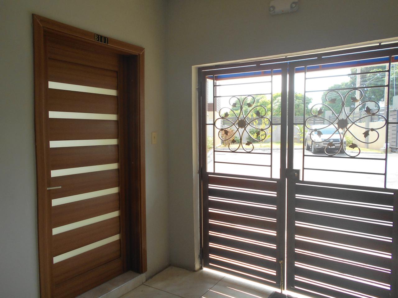 Apartment For Rent: BELAIR AVENUE, Kingston 3 | $150,000 photo 3
