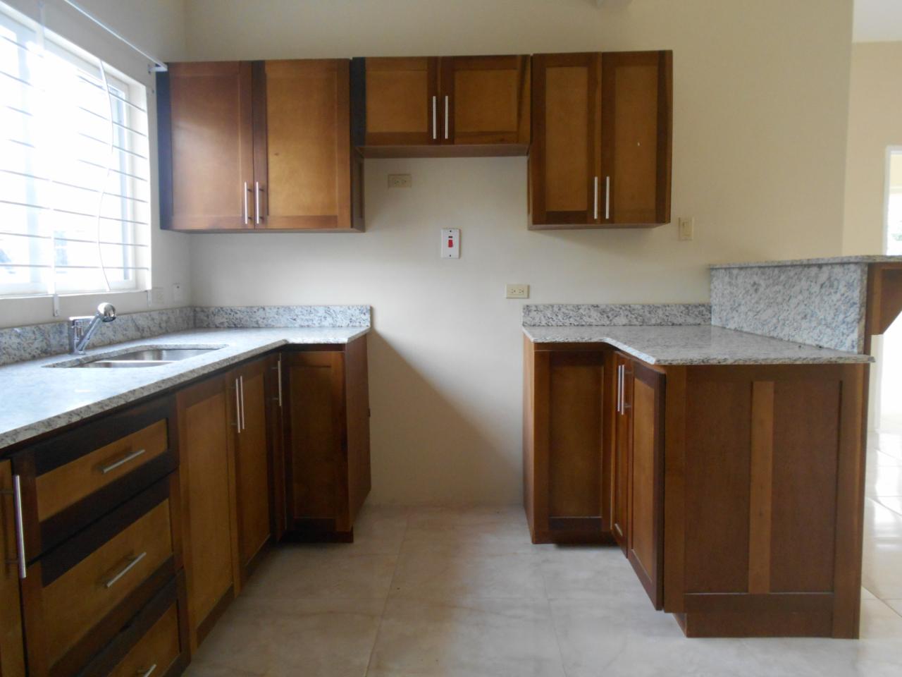 Apartment For Rent: BELAIR AVENUE, Kingston 3 | $150,000 photo 8