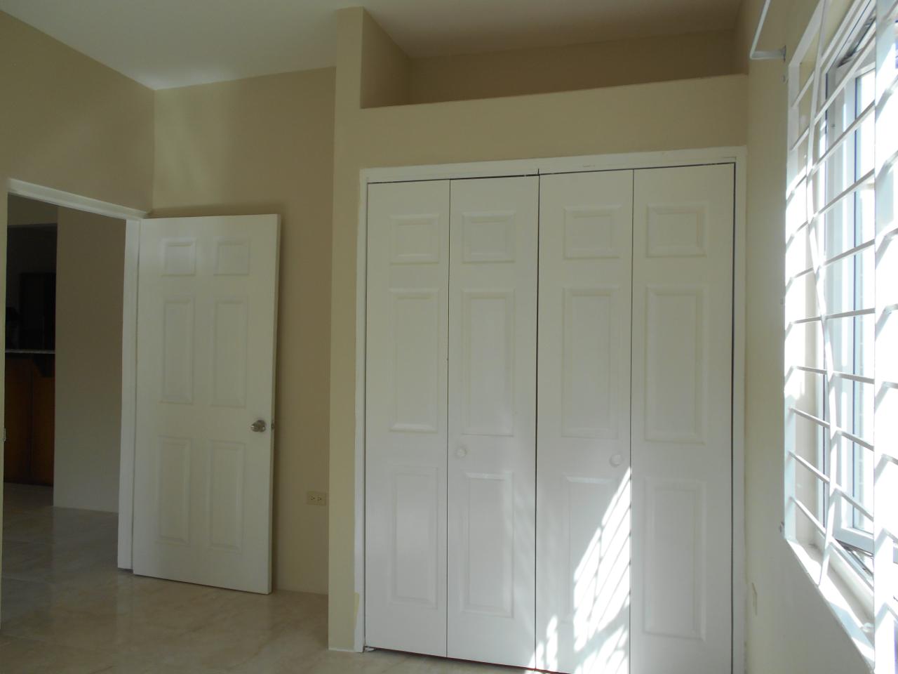 Apartment For Rent: BELAIR AVENUE, Kingston 3 | $150,000 photo 12