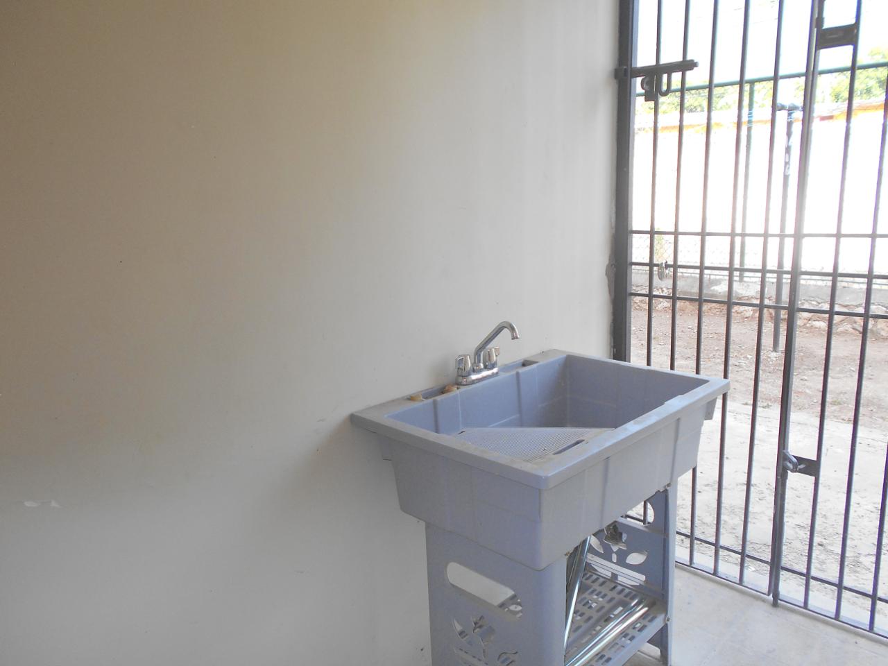 Apartment For Rent: BELAIR AVENUE, Kingston 3 | $150,000 photo 17