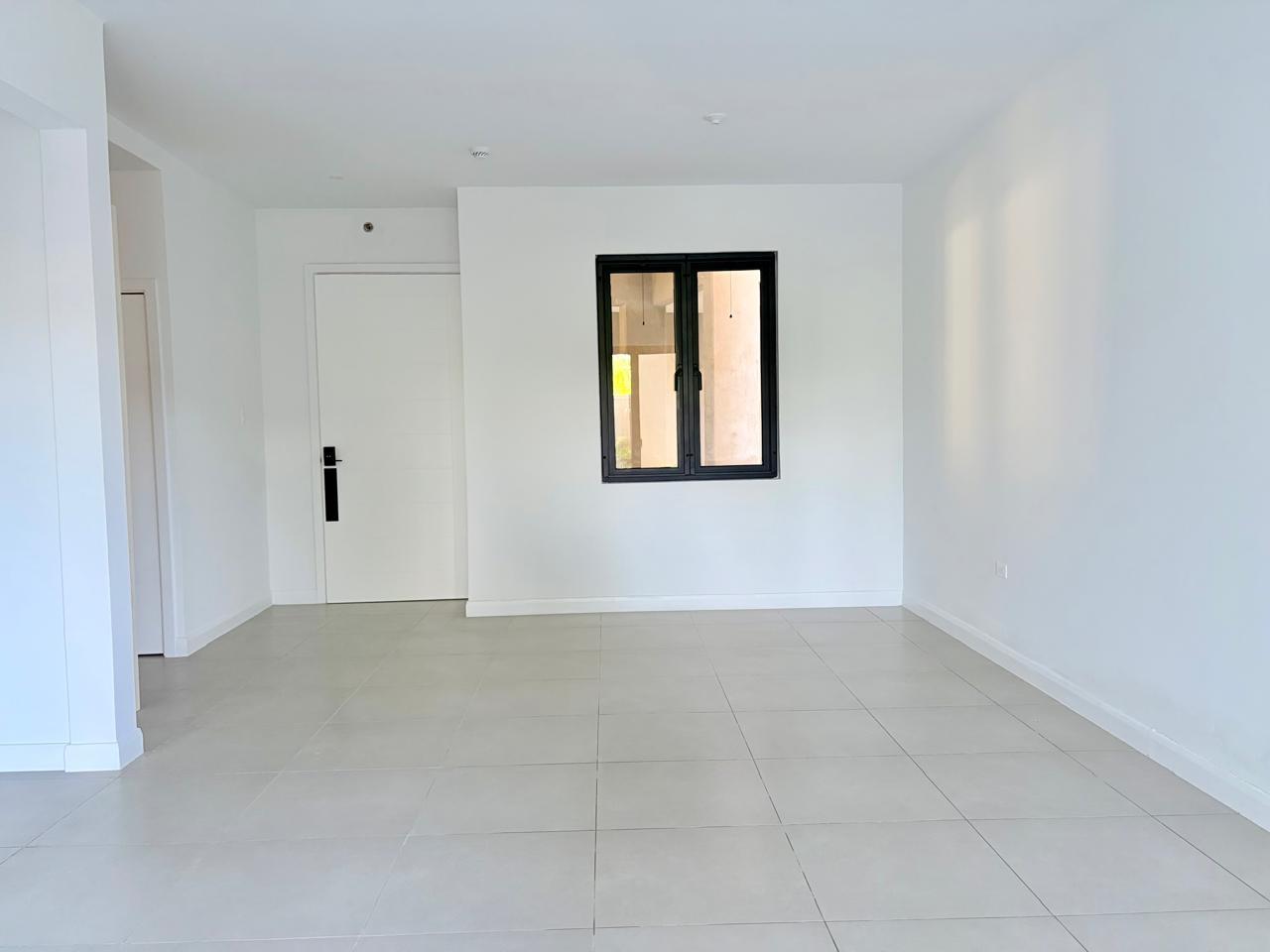 Apartment For Rent: LOT.3 READING, Reading | $1,400 photo 5