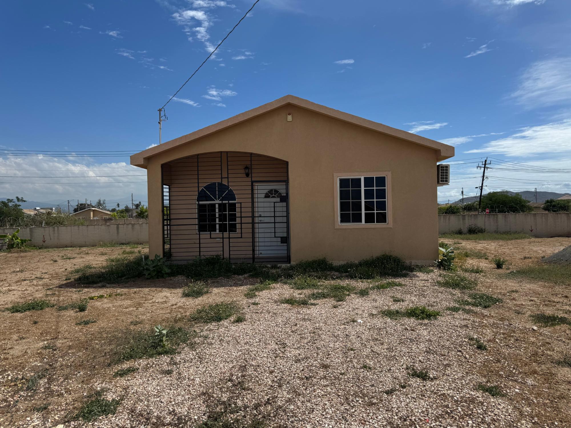 House For Rent: PHOENIX PARK VILLAGE 2, Phoenix Park | $125,000