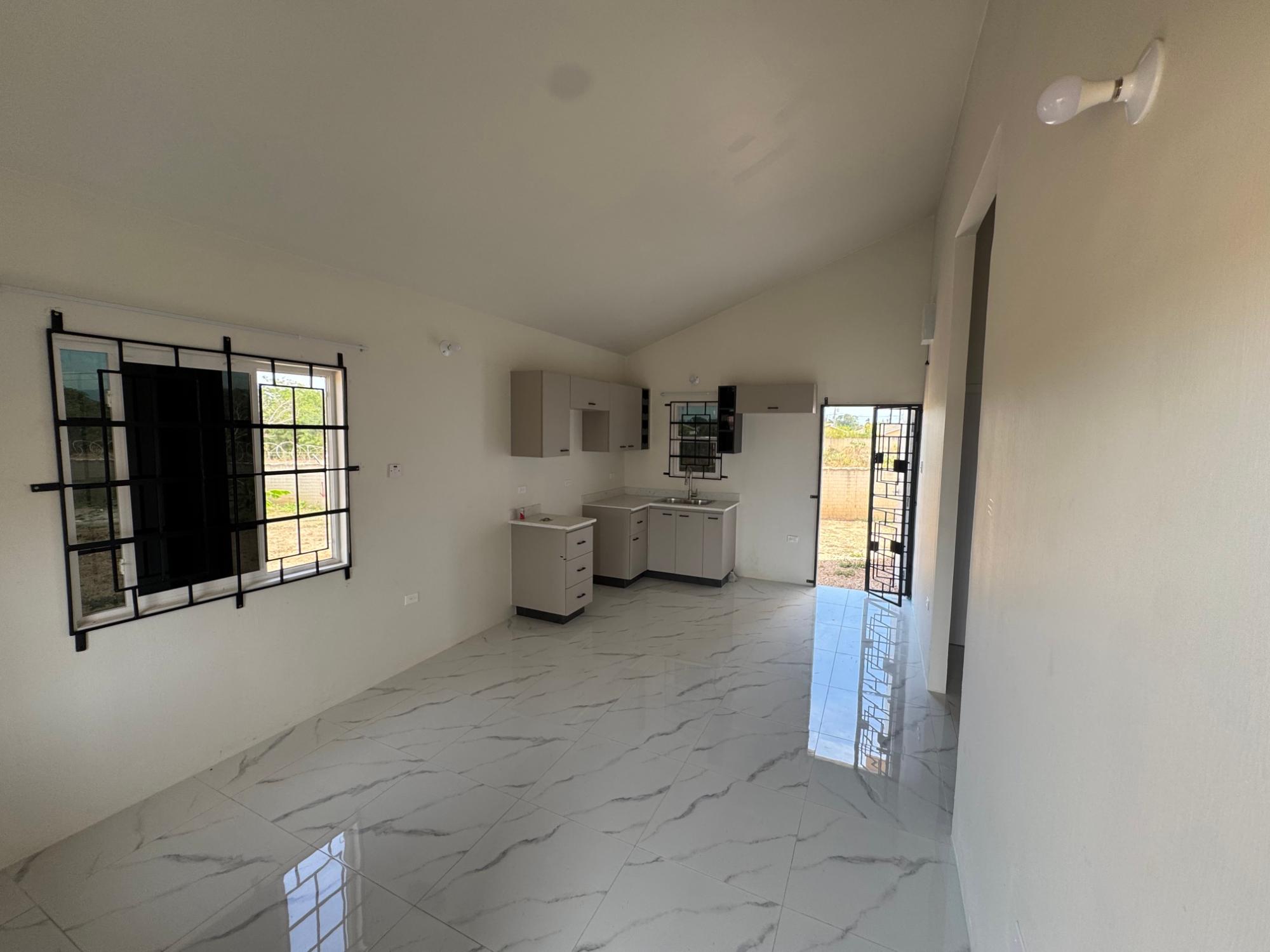 House For Rent: PHOENIX PARK VILLAGE 2, Phoenix Park | $125,000 photo 4