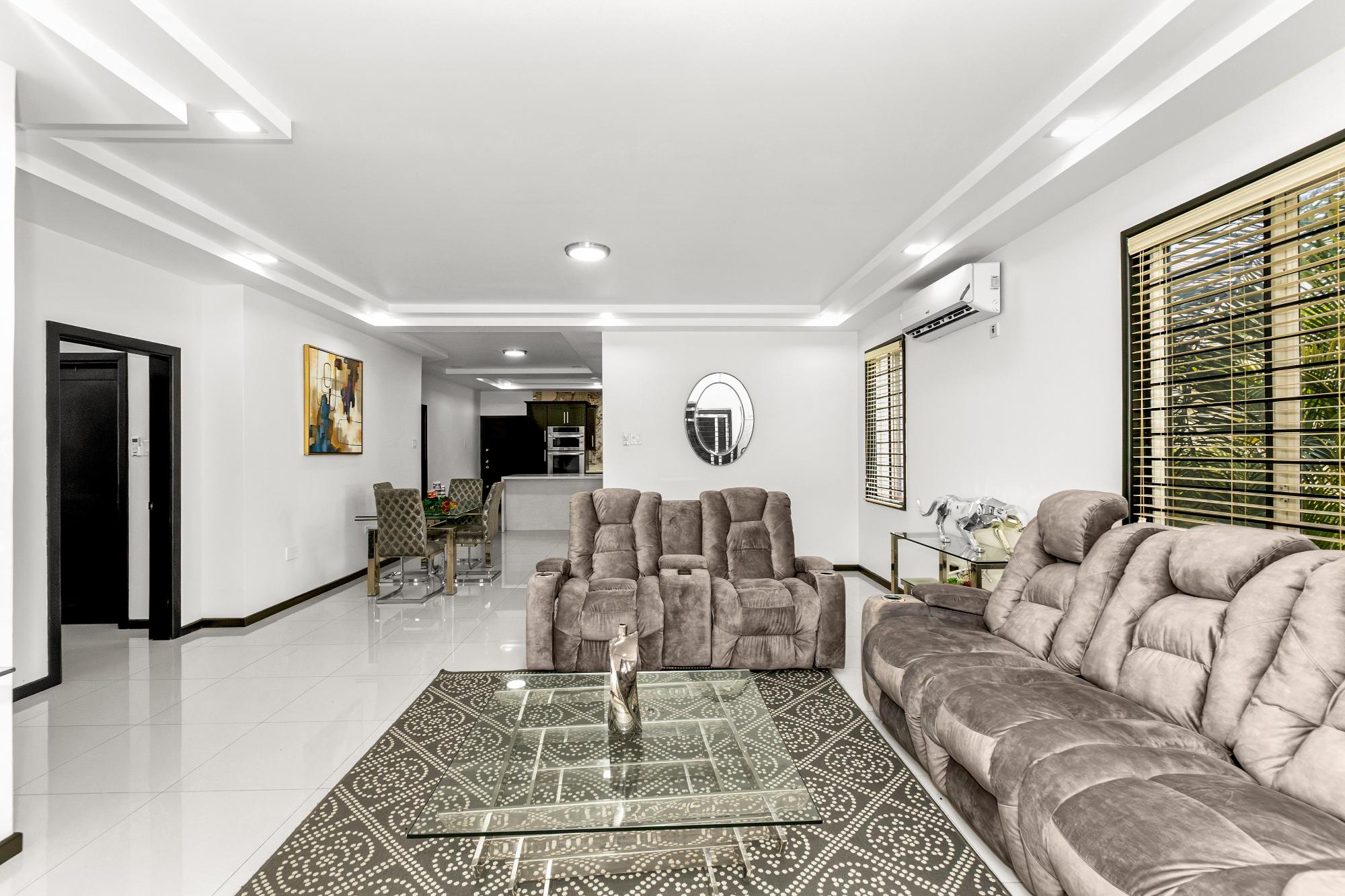 Apartment For Sale: DEGENHARDT CLOSE, Kingston 6 | $93,000,000 photo 8