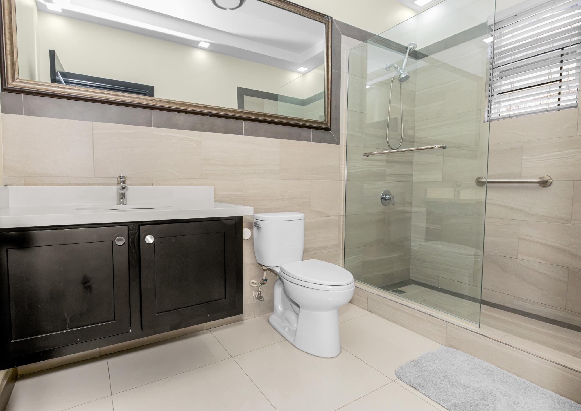 Apartment For Sale: DEGENHARDT CLOSE, Kingston 6 | $93,000,000 photo 13