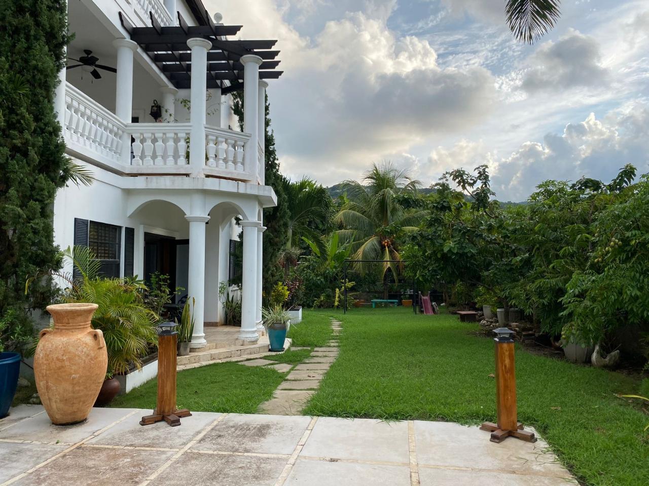 Apartment For Rent: SPRING GARDEN, ST. JAMES, Spring Garden | $1,500