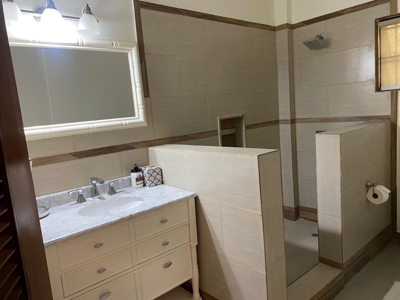 Apartment For Rent: SPRING GARDEN, ST. JAMES, Spring Garden | $1,500 photo 9