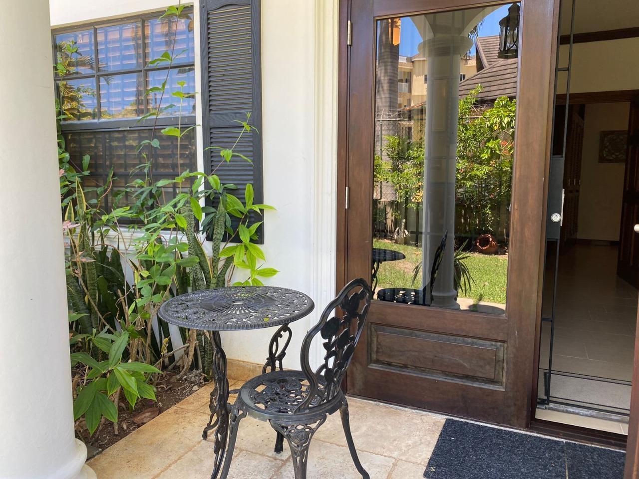Apartment For Rent: SPRING GARDEN, ST. JAMES, Spring Garden | $1,500 photo 10