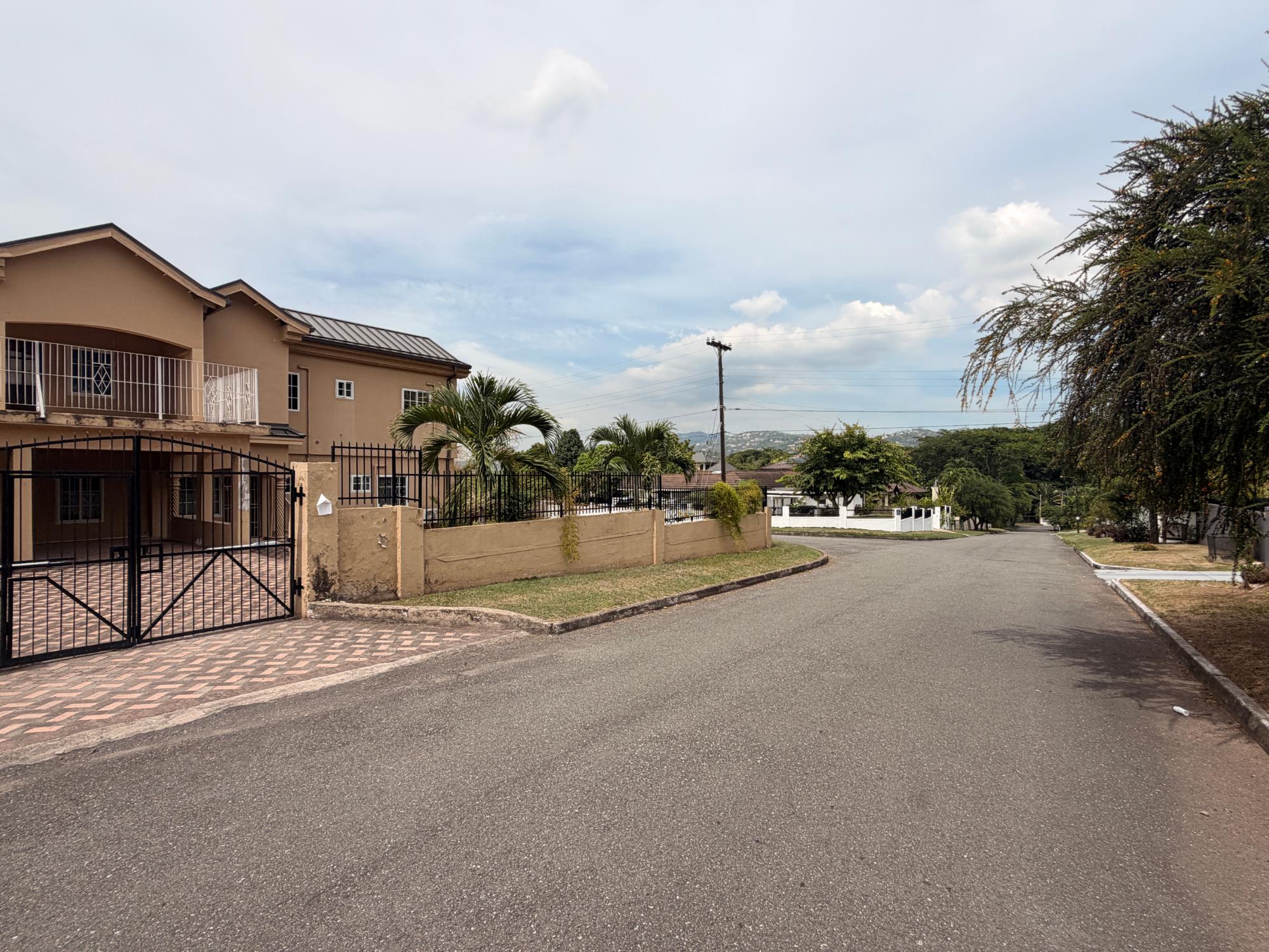 House For Sale: CEDAR GROVE, NORBROOK, Constant Spring P.O. | $975,000 photo 2