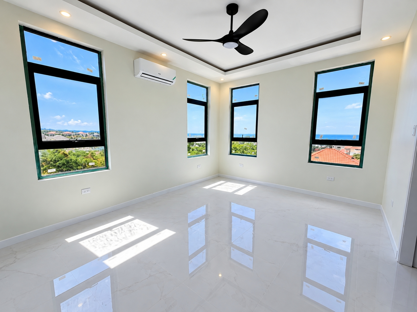 Apartment For Sale: VIP AVENUE, VISTA CIELO, Runaway Bay | $365,000 photo 18