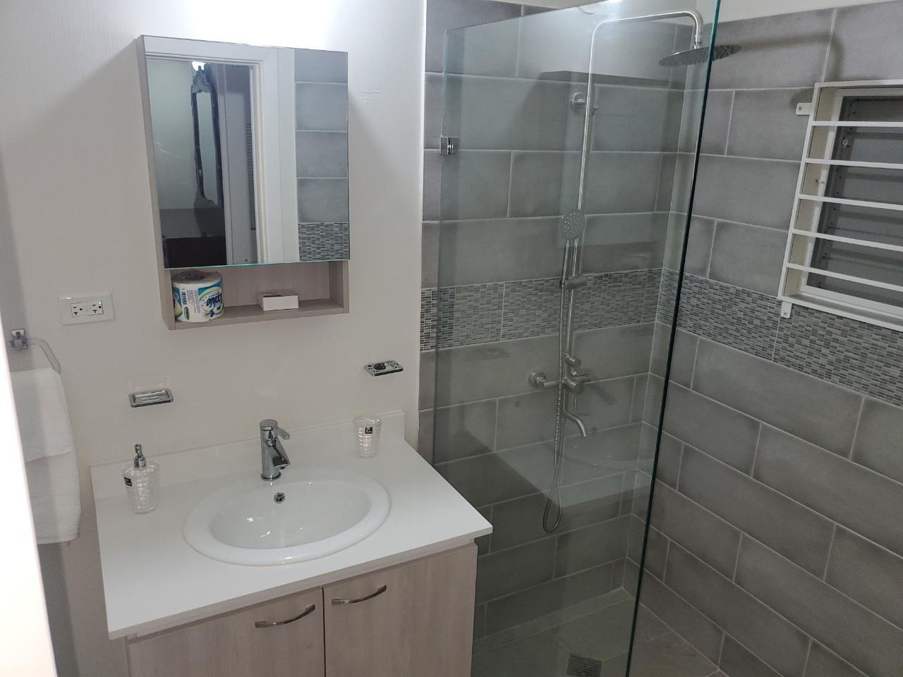 House For Sale: CAMELOT PH. 2, Discovery Bay | $38,000,000 photo 10