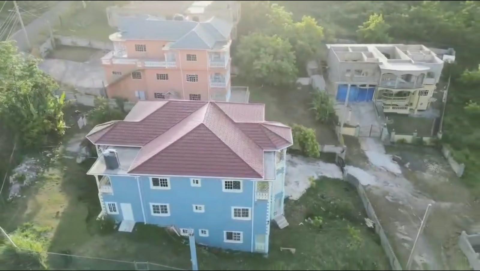 Apartment For Sale: AVERY CLOSE, RUNAWAY BAY, Runaway Bay | $650,000 photo 2