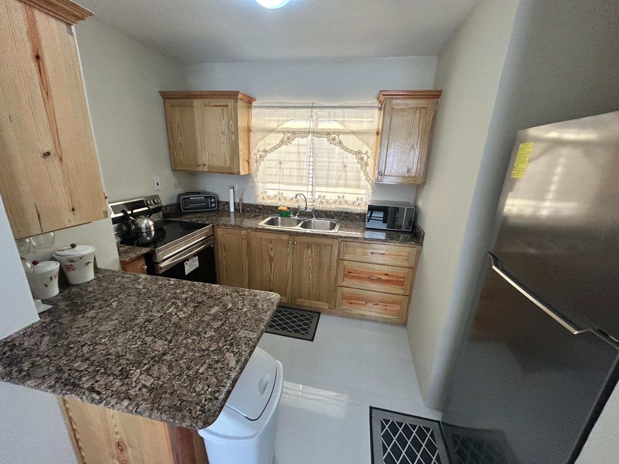 Apartment For Rent: WELLINGTON DRIVE, Kingston 6 | $196,000 photo 6