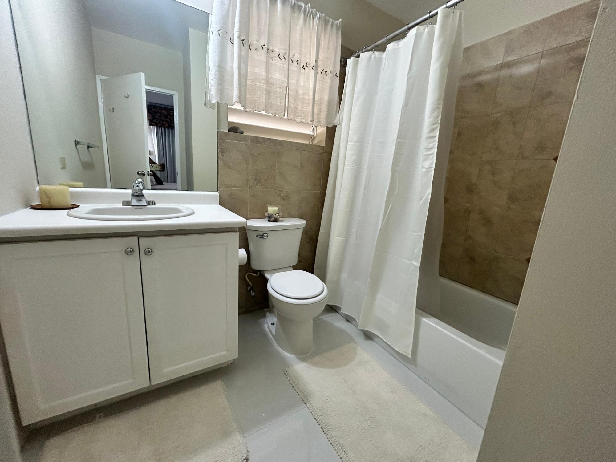 Apartment For Rent: WELLINGTON DRIVE, Kingston 6 | $196,000 photo 18