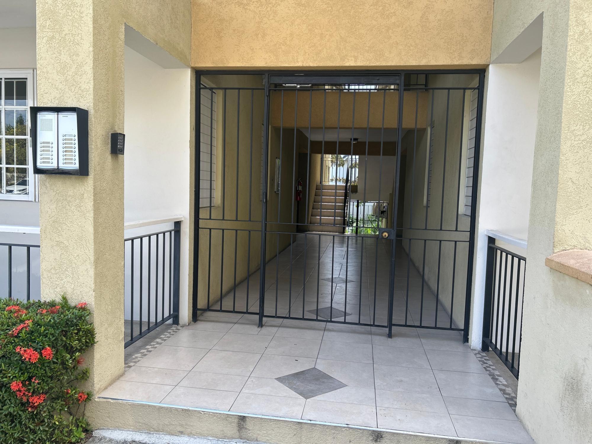 Apartment For Rent: WELLINGTON DRIVE, Kingston 6 | $196,000 photo 19