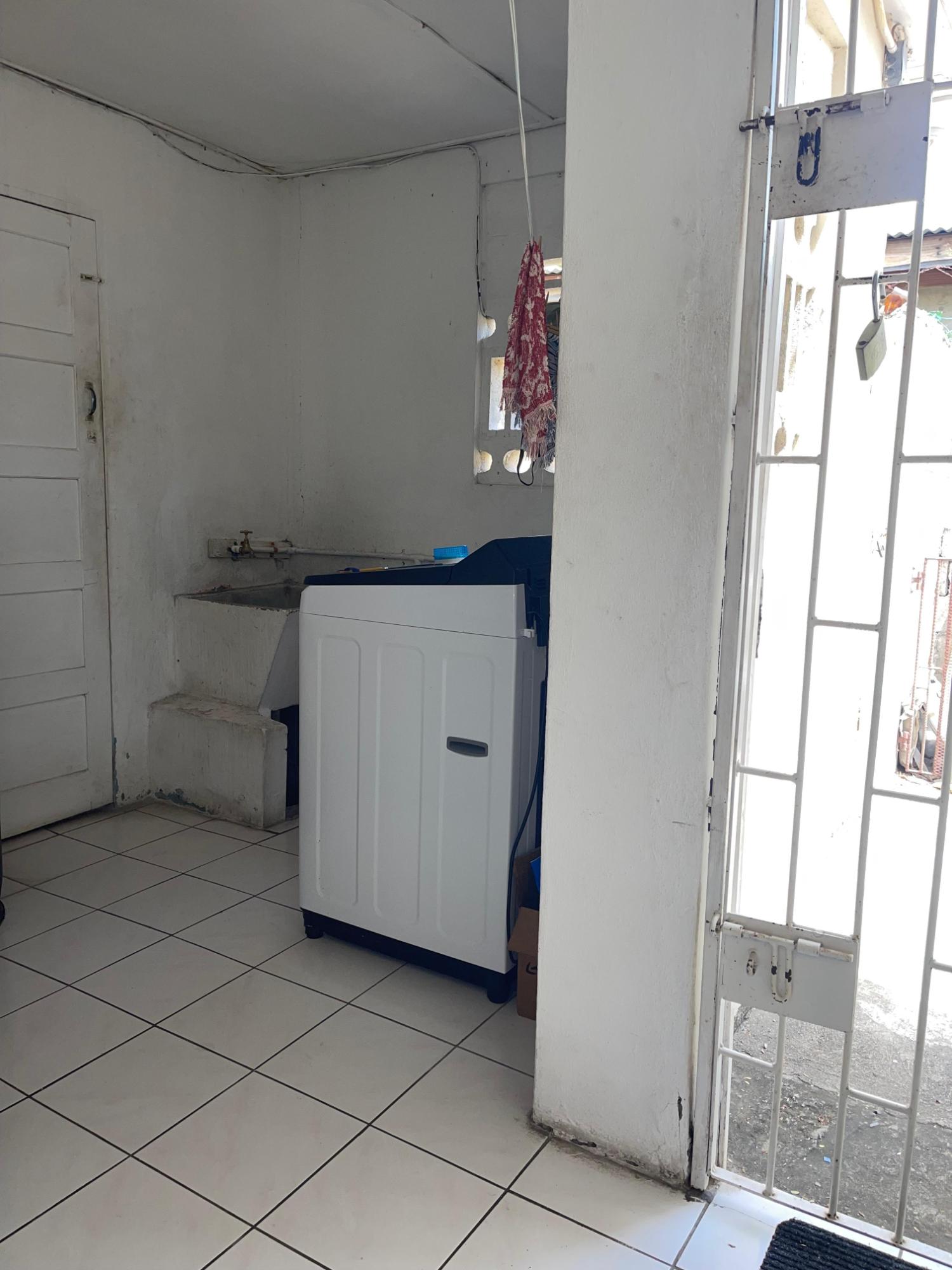 House For Sale: SARGASSO AVENUE, Kingston 17 | $40,000,000 photo 11