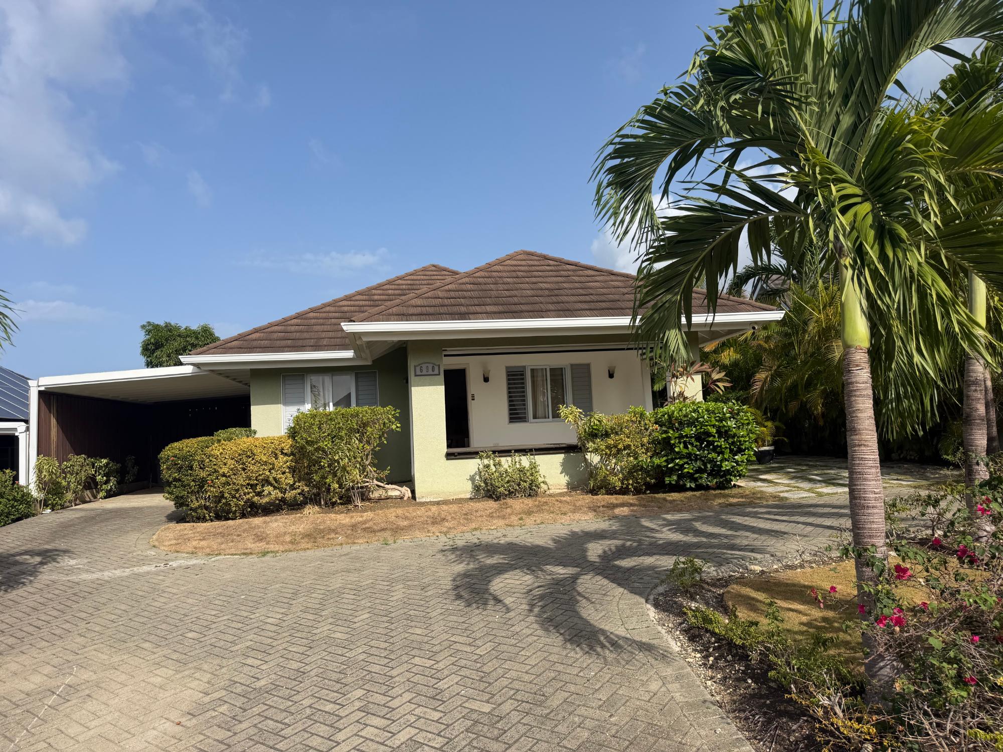 House For Rent: COOLSHADE RICHMOND ST. A, Richmond | $2,500 photo 2
