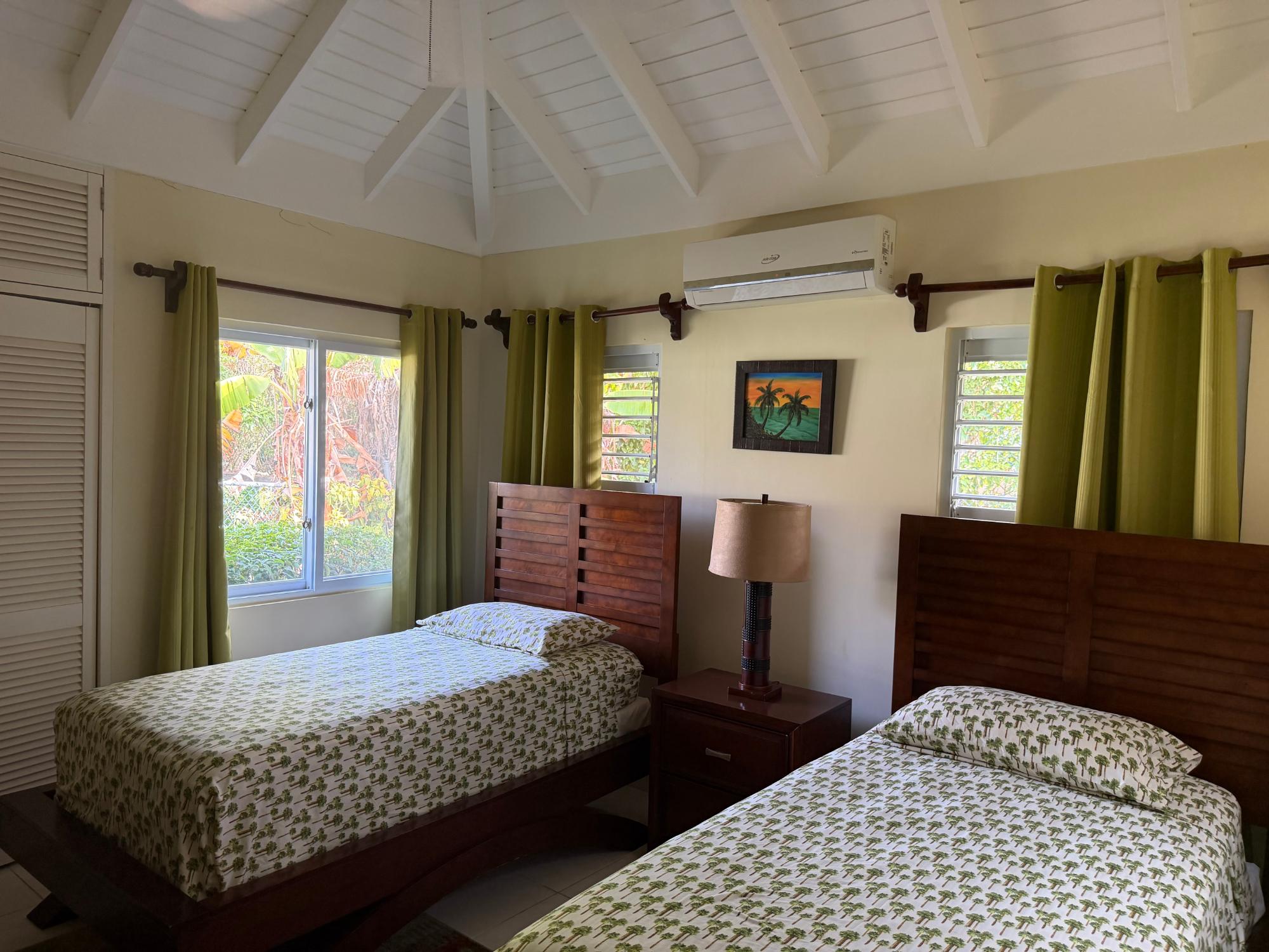 House For Rent: COOLSHADE RICHMOND ST. A, Richmond | $2,500 photo 6