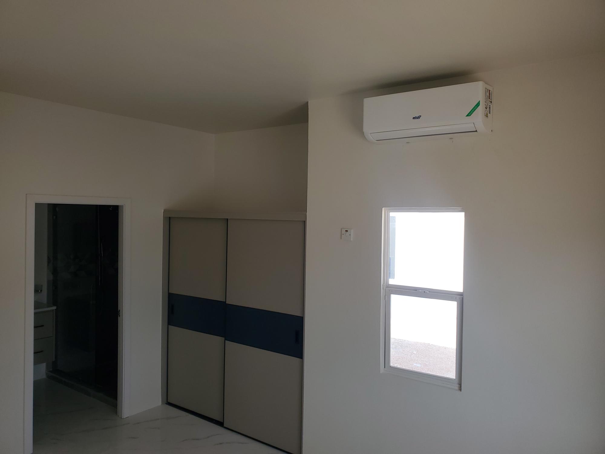 House For Rent: CORAL SPRING ESTATE PH 1, Coral Spring | $150,000 photo 9