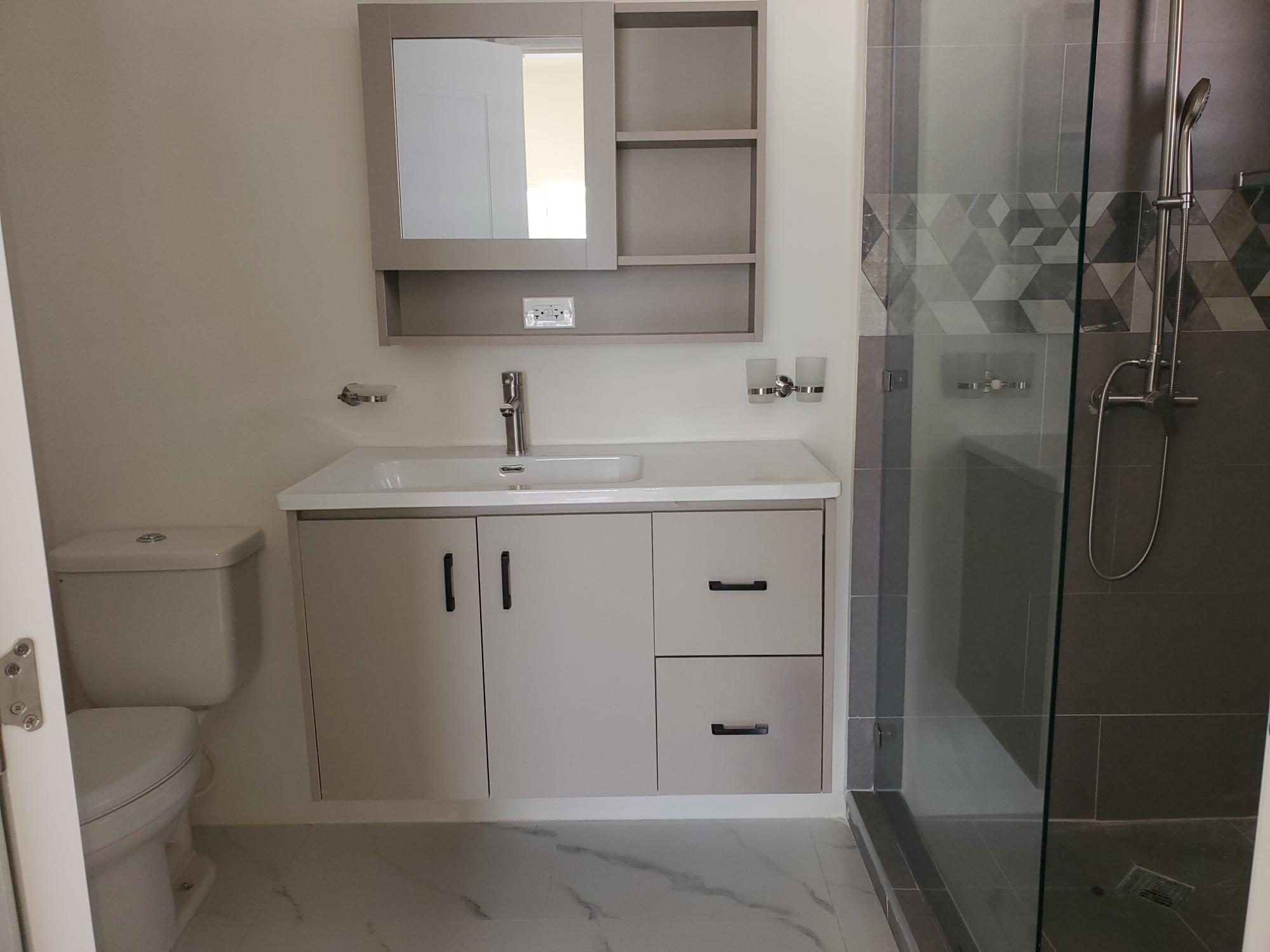 House For Rent: CORAL SPRING ESTATE PH 1, Coral Spring | $150,000 photo 11