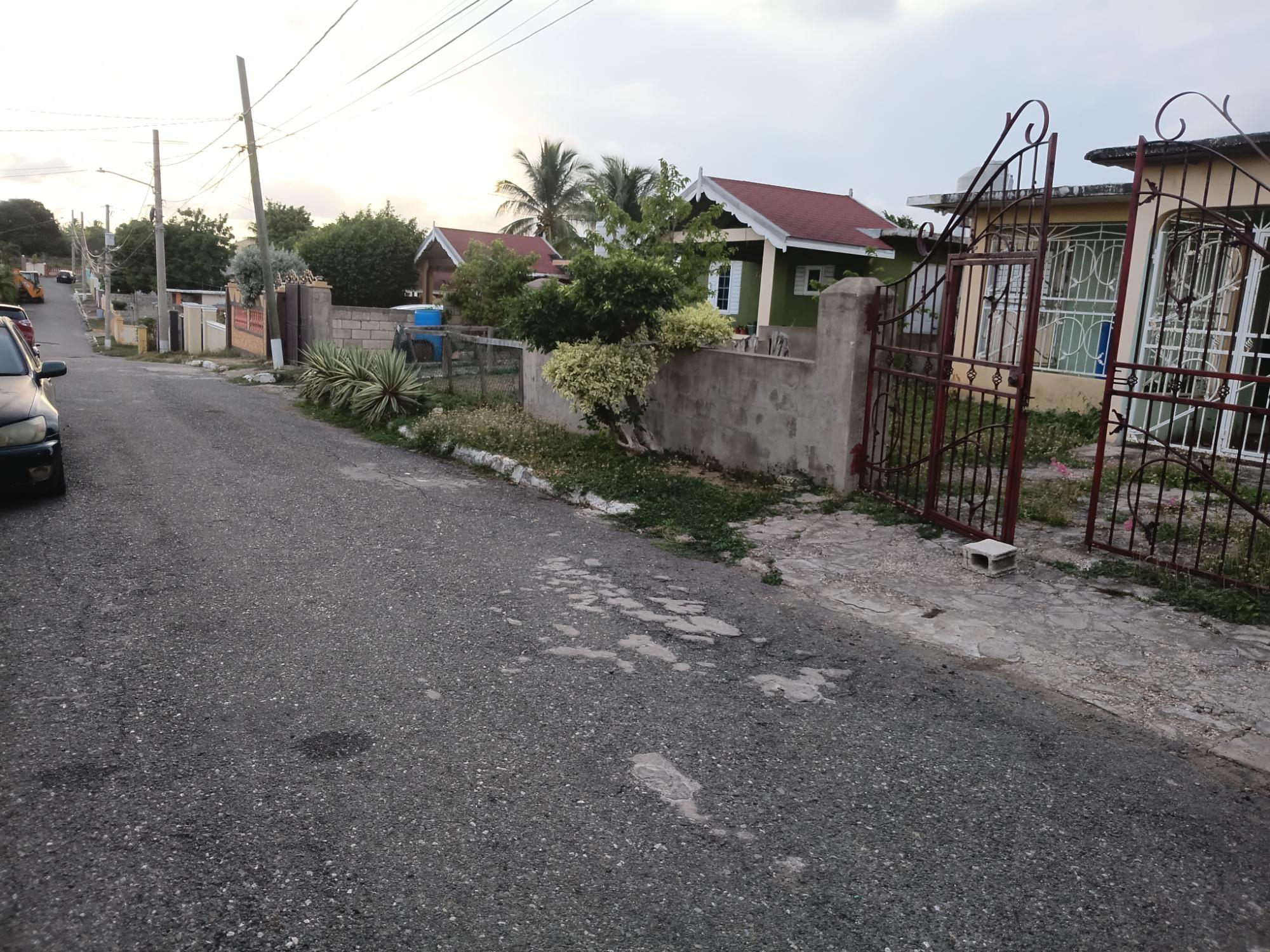 House For Sale: 9TH AVENUE, ELTHAM ACRES, Spanish Town | $22,000,000 photo 2