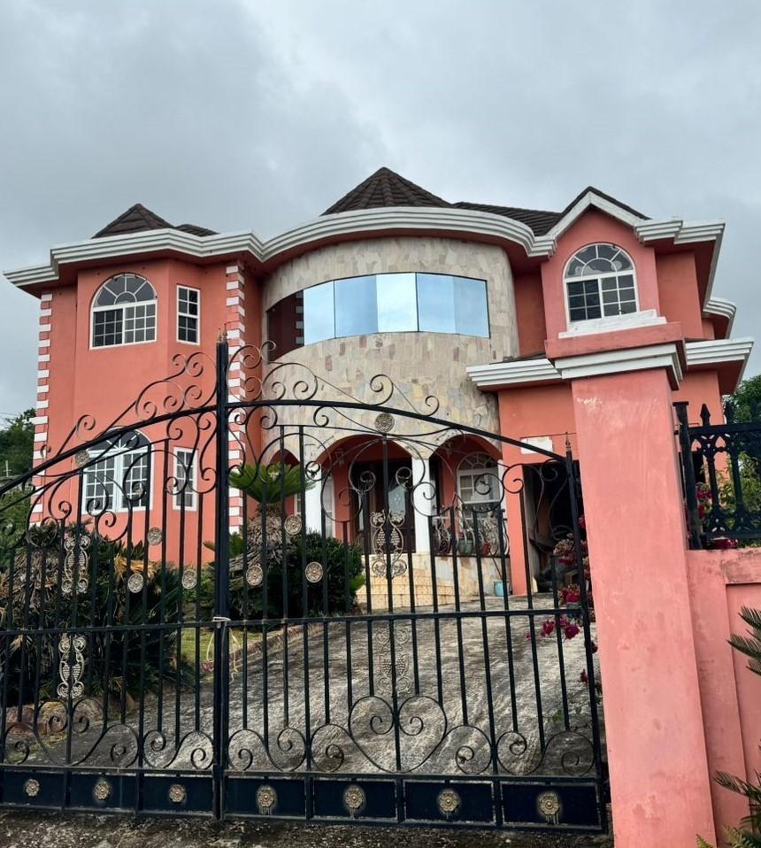 House For Sale: PATTERSON BOULEVARD, Melrose | $55,000,000 photo 9