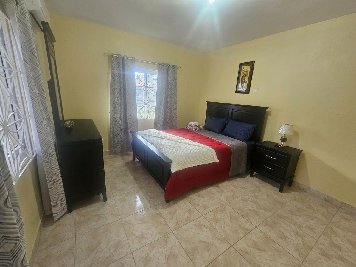 Apartment For Rent: 38 RETREAT HEIGHTS, RETREAT HEIGHTS | $1,800 photo 13