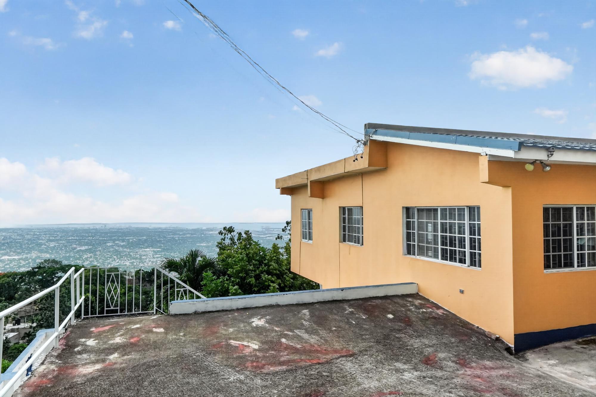 House For Sale: ROYAL MOUNT AVENUE, Red Hills | $60,000,000 photo 11