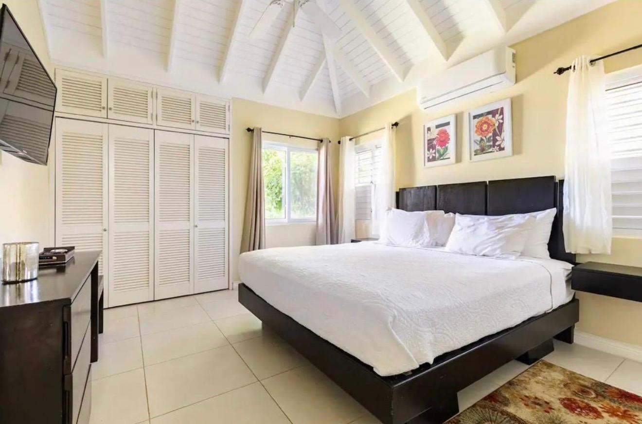 House For Rent: SWEETSOP AVENUE, RICHMOND, St. Ann@~apos;s Bay | $1,600 photo 7