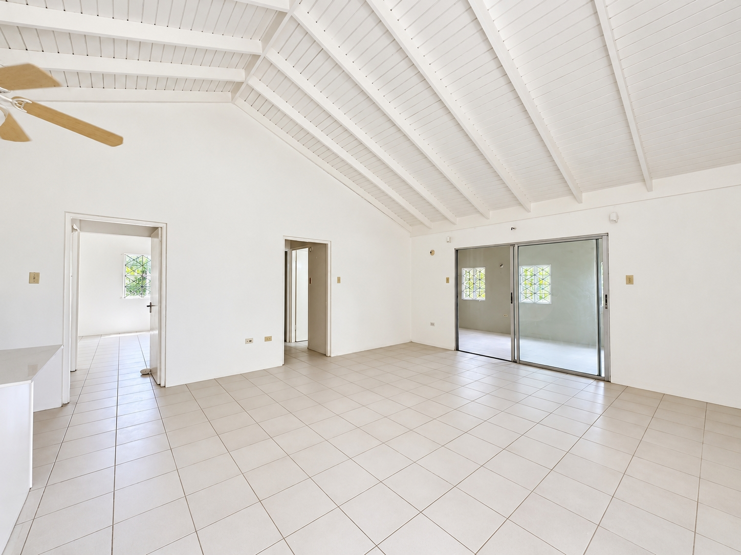 House For Sale: ST. MARY COUNTRY CLUB, PR, Prospect | $45,000,000 photo 4