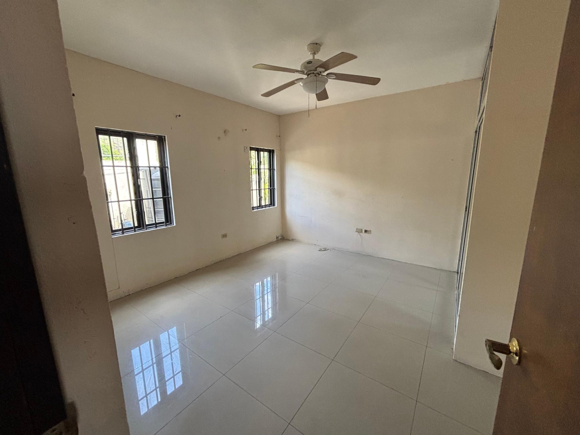 Apartment For Sale: BOMBAY AVENUE MEADOWBROOK, Kingston 19 | $38,000,000 photo 13
