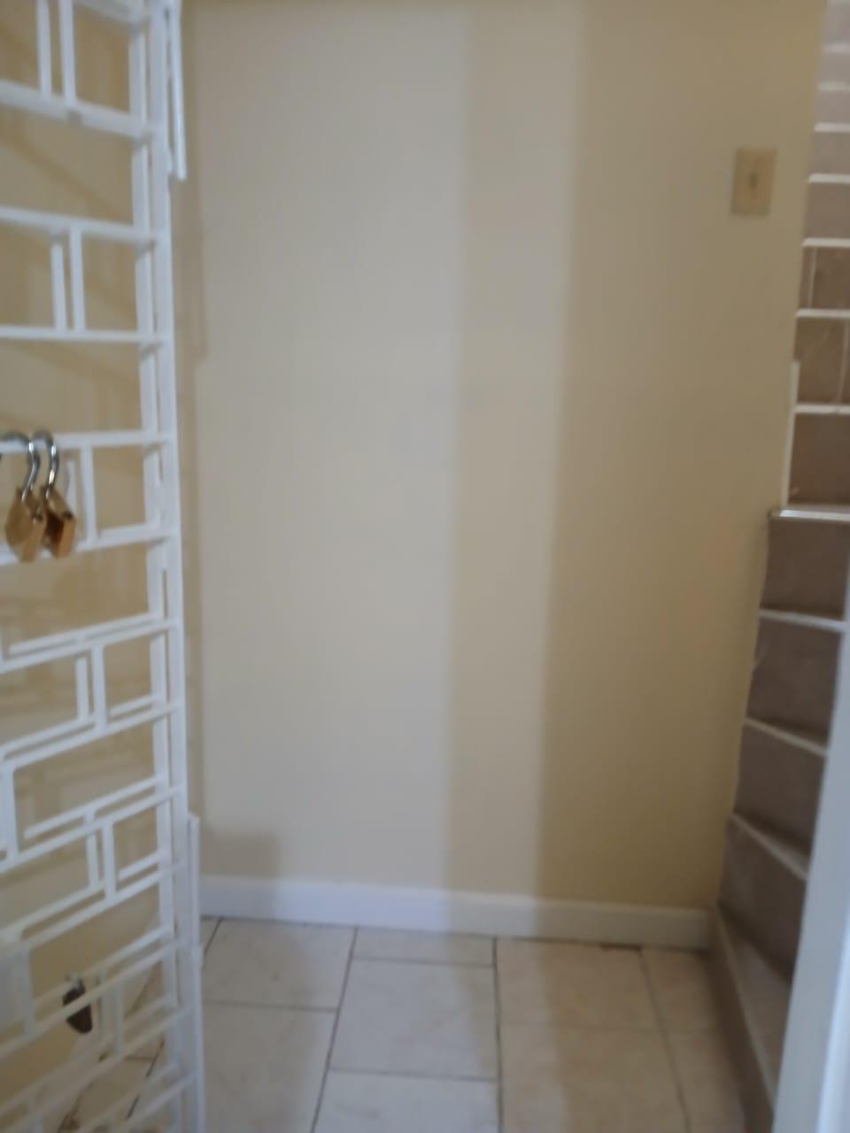 House For Rent: HALF MOON CLOSE, Kingston 2 | $80,000 photo 3