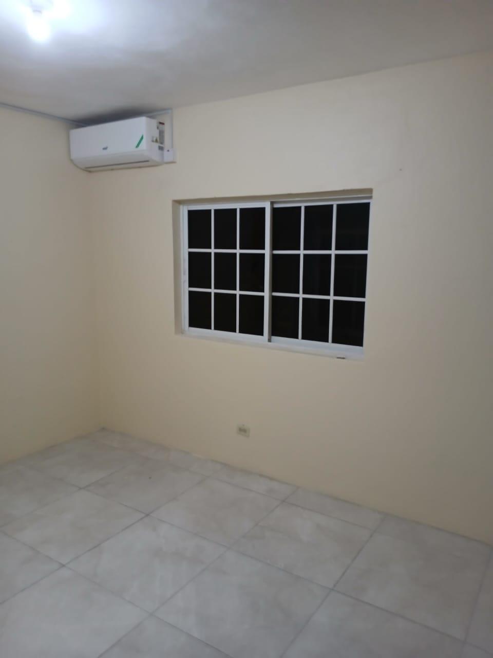 House For Rent: HALF MOON CLOSE, Kingston 2 | $80,000 photo 9