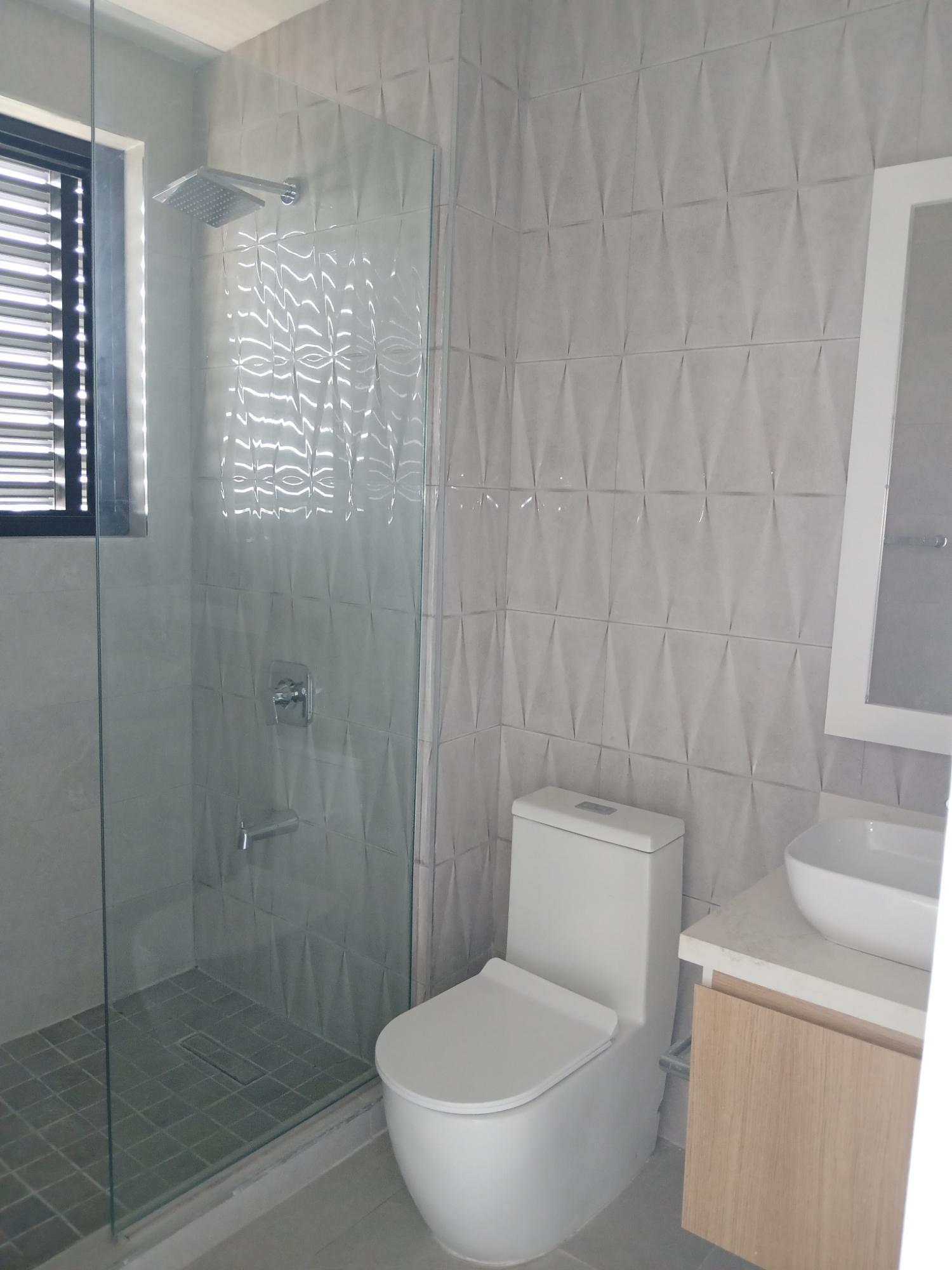 Apartment For Sale: WATERLOO AVENUE, Kingston 10 | $50,000,000 photo 10