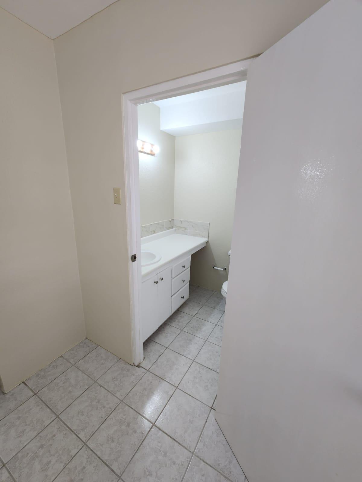 Apartment For Rent: LAVANT AVE, Kingston 8 | $110,000 photo 8
