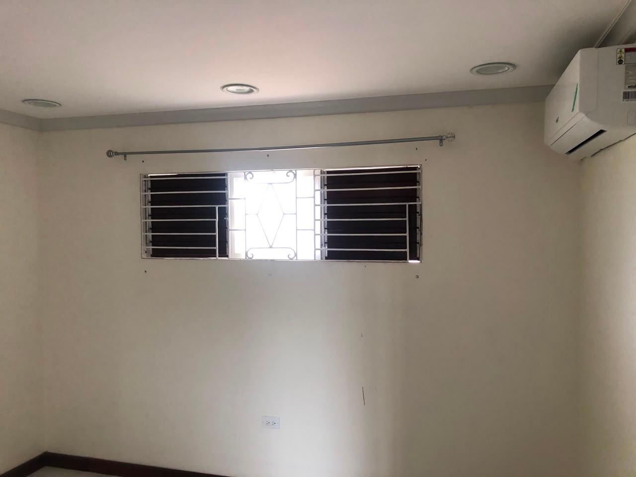 Apartment For Rent: DUNROBIN ACRES, Kingston 10 | $1,200 photo 4