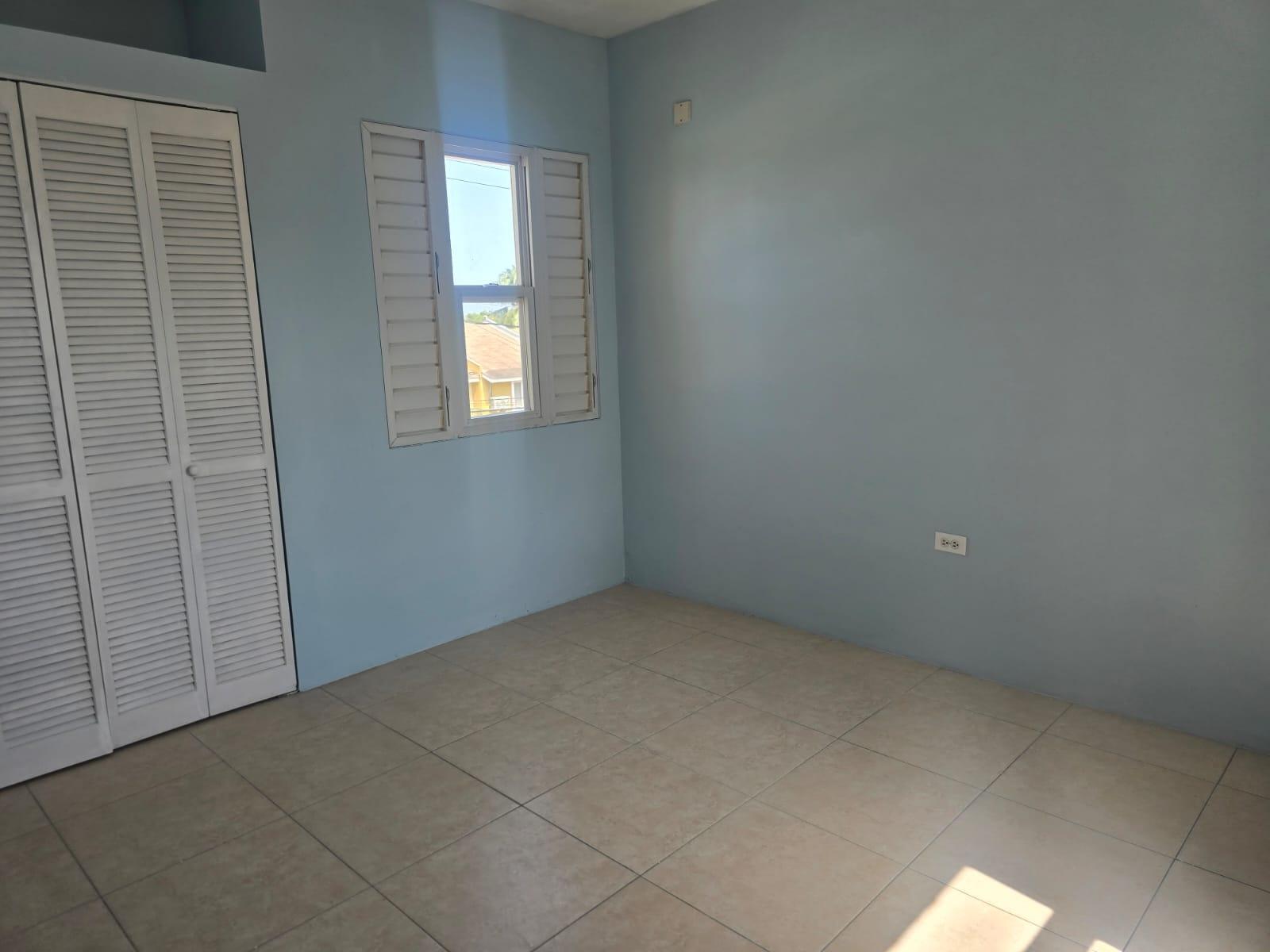 Apartment For Rent: TWICKENHAM, ST. CATHERINE, Twickenham Park | $105,000 photo 8