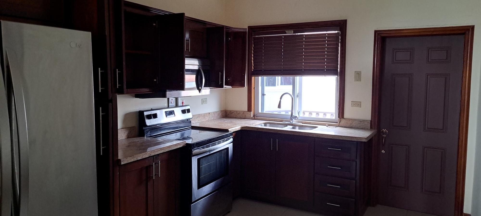 Apartment For Rent: OTTAWA AVENUE, Kingston 6 | $280,000 photo 16