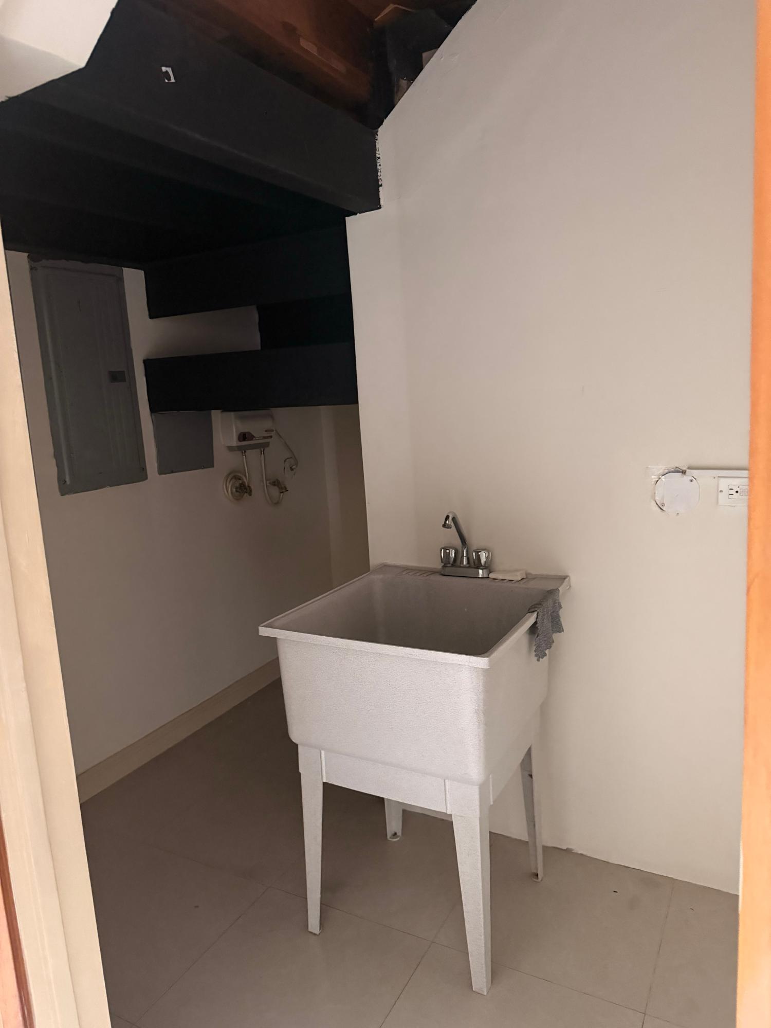 Apartment For Rent: MUSGRAVE AVENUE, Kingston 5 | $260,000 photo 6