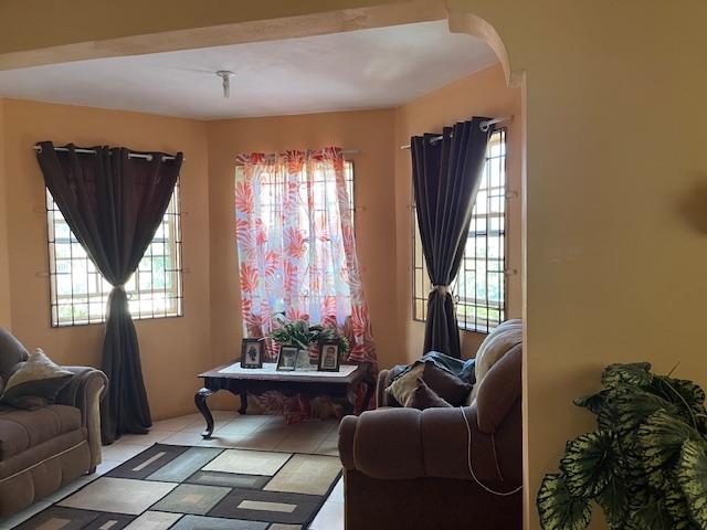House For Sale: ZICRON AVENUE, Hellshire Heights | $50,000,000 photo 15