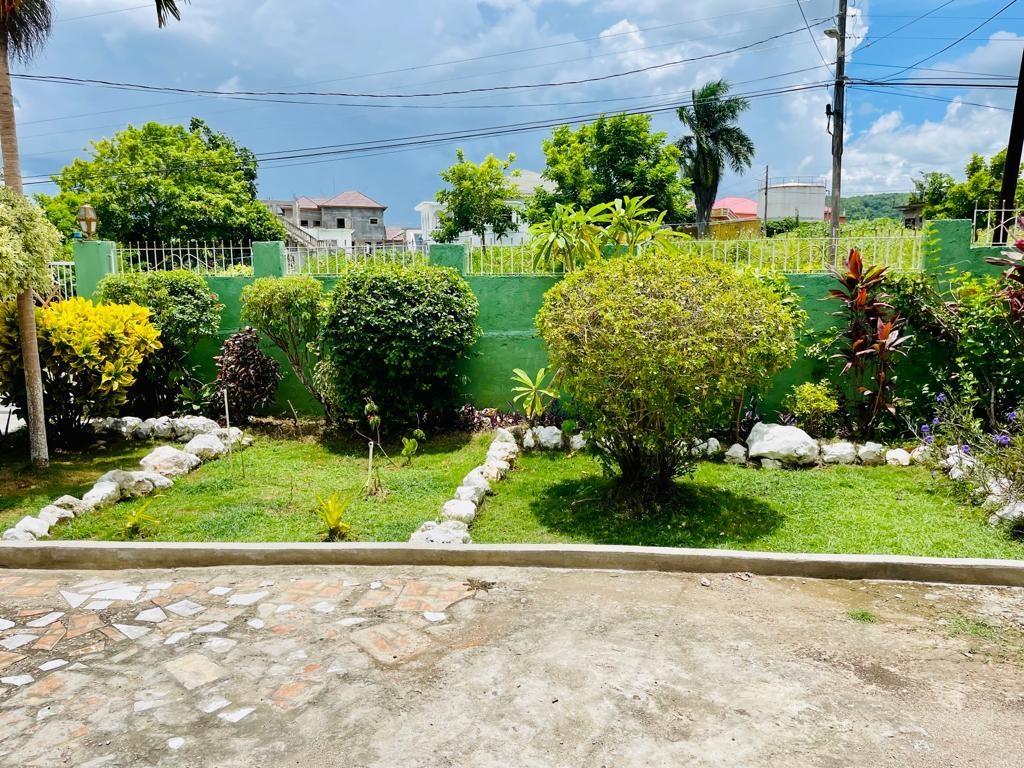 House For Sale: SPRINGFIELD BLVD RETREAT, RETREAT HEIGHTS | $575,000 photo 6