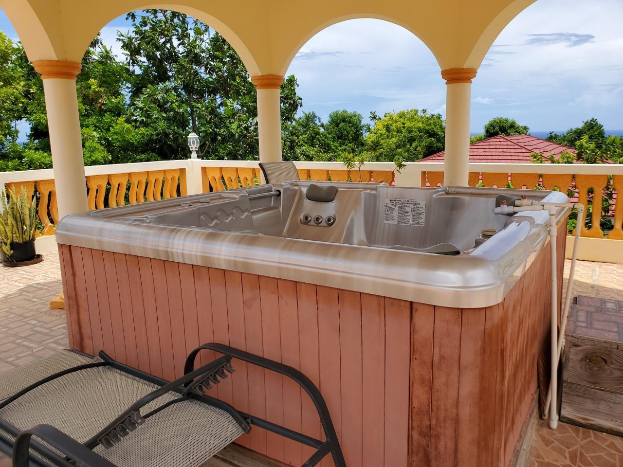 House For Sale: SPRINGFIELD BLVD RETREAT, RETREAT HEIGHTS | $575,000 photo 9